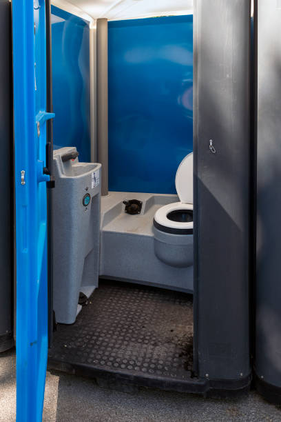 Best Porta potty rental near me  in Fort Madison, IA