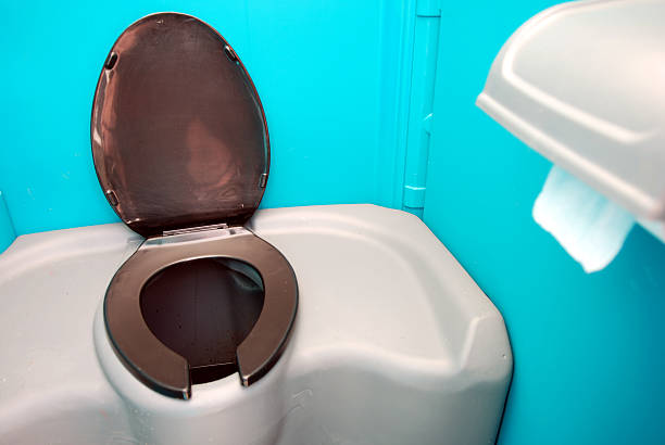 Best Portable restroom trailer rental  in Fort Madison, IA